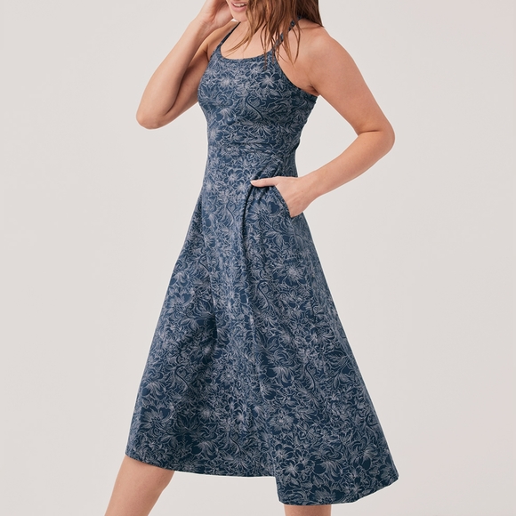 Pact - Fit & Flare Midi Dress - Picture 5 of 6